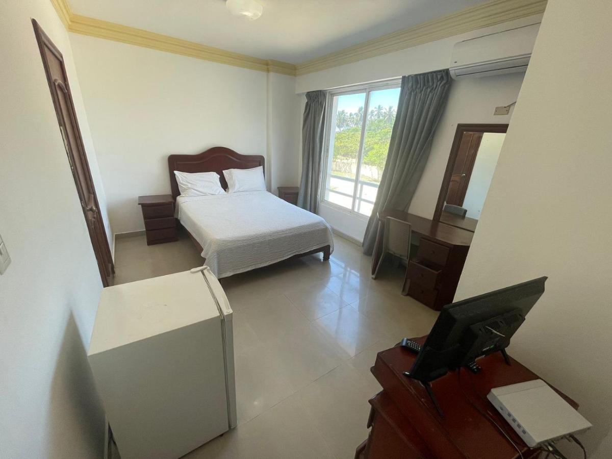 Aparta Hotel Caribe Paraiso Juan Dolio Bagian luar foto